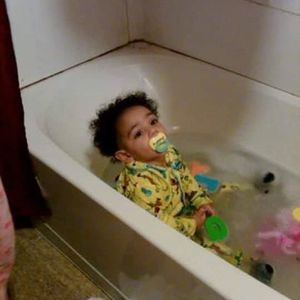 Meet your Posher, Elijah